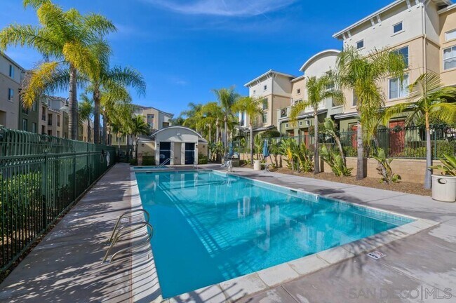 Foto del edificio - 4873 Haight Terrace