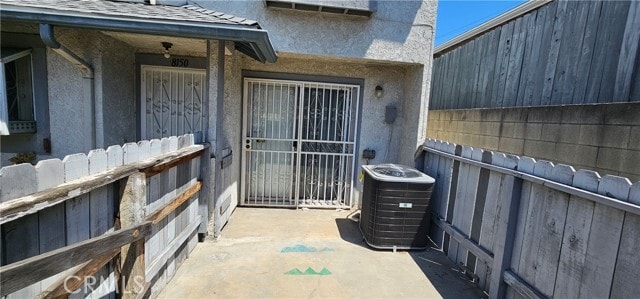 Building Photo - 8150 Loren Ln