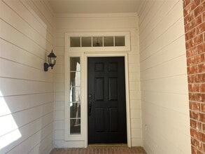 Building Photo - 130 S Veranda Ridge Dr