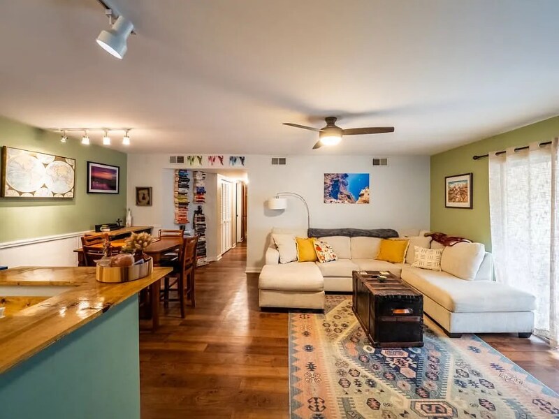 Foto principal - 1054 Anna Knapp Blvd