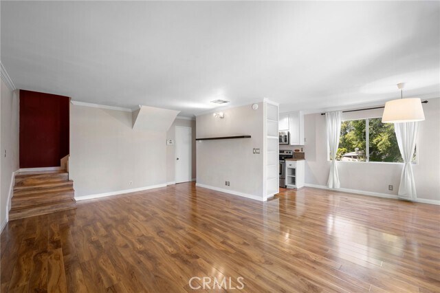 Building Photo - 10757 Hortense St