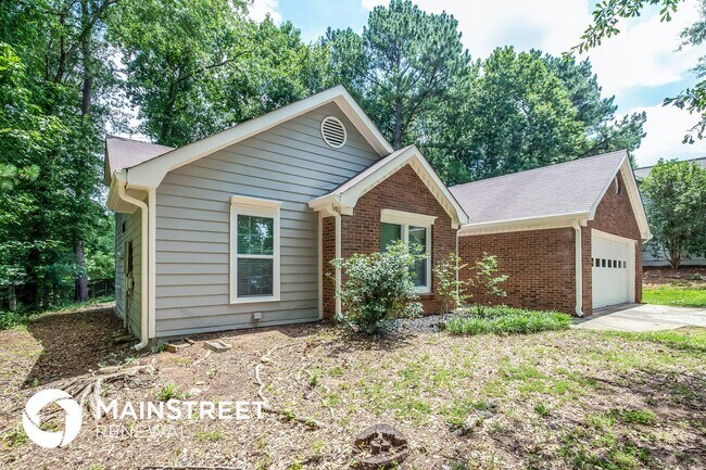 Building Photo - 3212 Rock Creek Dr