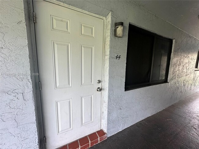 Building Photo - 5940 NW 20th St