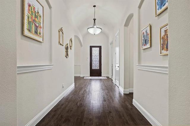 Foto del edificio - 7611 Ridgebluff Ln