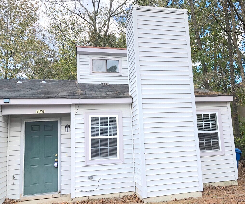 Foto principal - 178 S Kentucky Ave