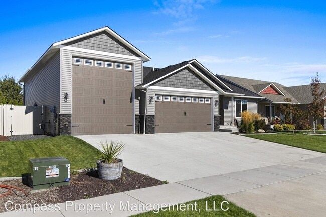 3 br, 2 bath House - 6479 W Conner St. photo'