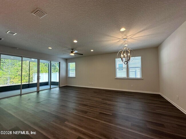 Building Photo - 282 Little Bear Run