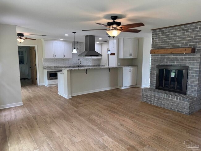 Building Photo - 7866 Apollo Dr