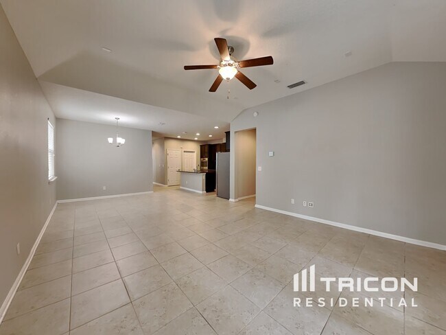 Foto del edificio - 13782 Goodson Pl