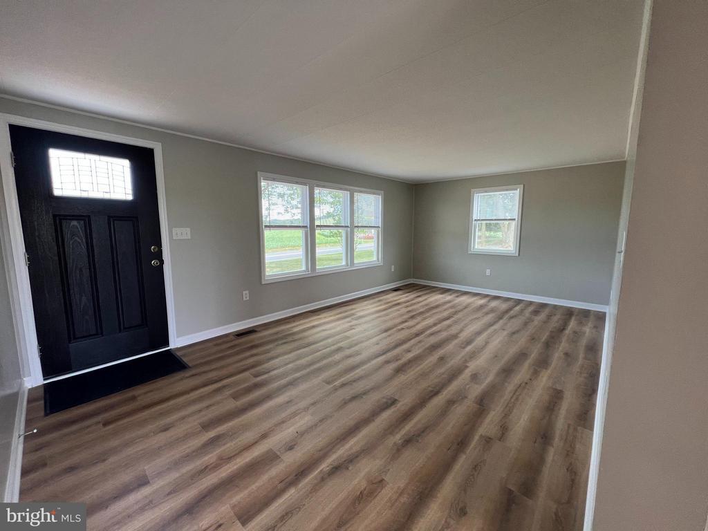 Foto principal - 8318 Woodville Rd