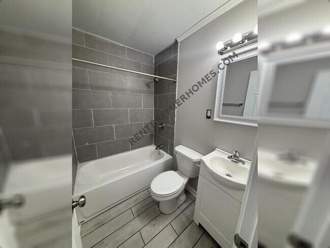 Foto del edificio - 6914 Gibson Rd