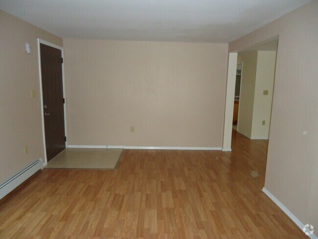 Building Photo - 24 Chilmark St