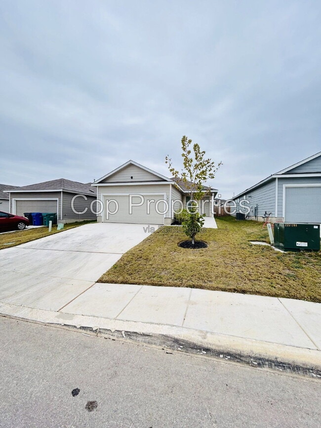 Photo - 1435 Riojas Road House