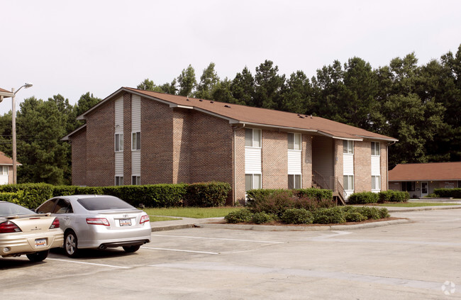 Building Photo - Foxcreek Apartments