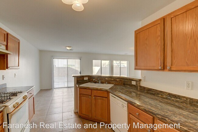 Building Photo - 4 br, 2.5 bath House - 6572 Escatawpa Bay ...