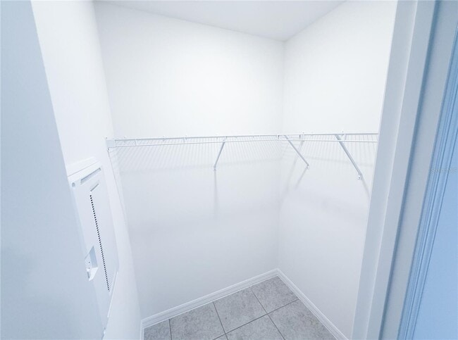 Building Photo - 3927 Sagefield Dr