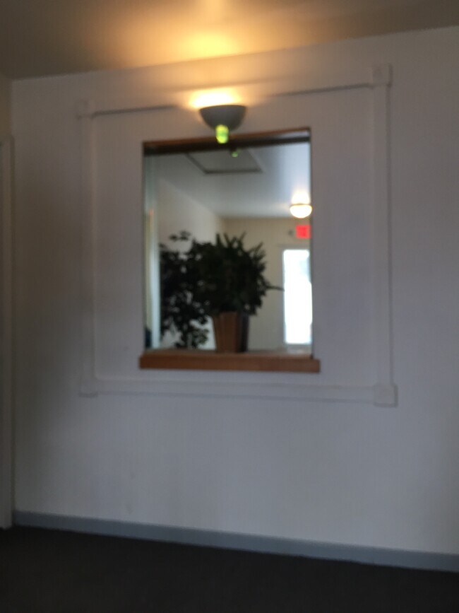 Foto del edificio - 3440 Sashabaw Rd