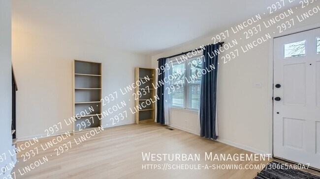 Building Photo - Completely Remodeled next door to Forest P...