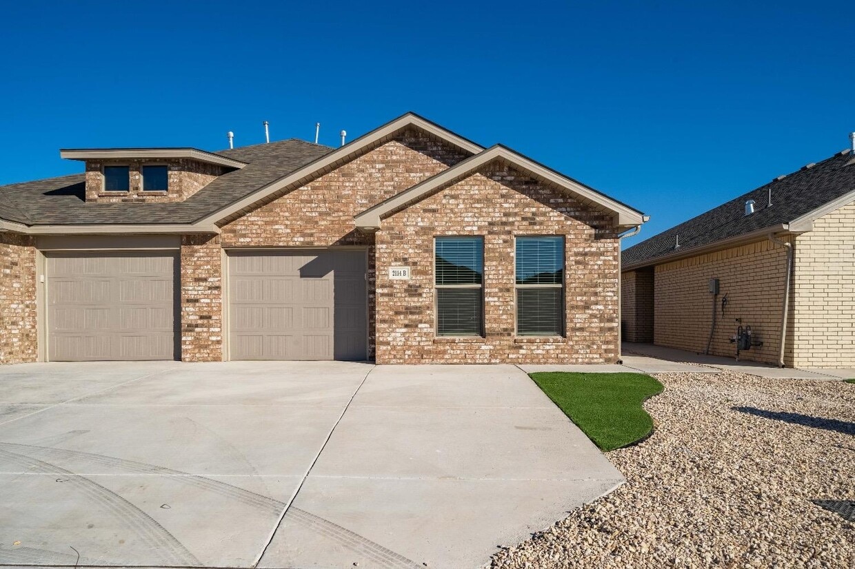 2114 N Avenue K, Lubbock, TX 79403 Townhome Rentals in Lubbock TX
