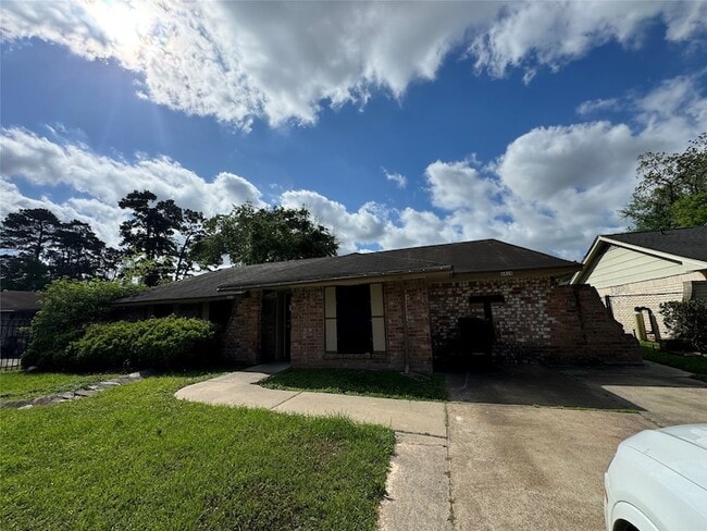 Photo - 6414 Bluestone Dr House