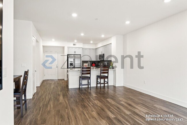 Foto del edificio - 5933 Sunstone Dr