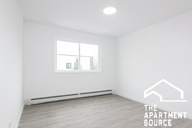 Foto del edificio - 7621 N Sheridan Rd