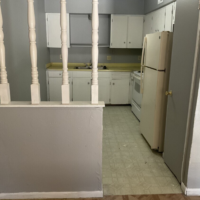 Building Photo - 1/1 apartment for rent