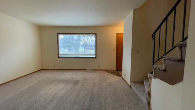 Living Room - 1825 Oakdale Dr