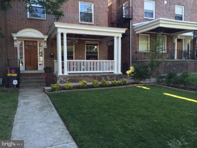 Building Photo - 3538 Greenmount Ave