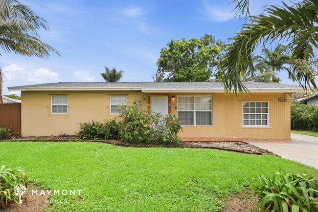 Building Photo - 3408 Taconic Dr
