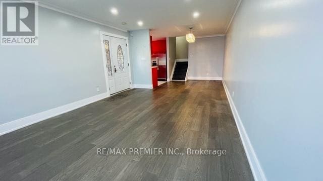 Building Photo - 102 Northover St