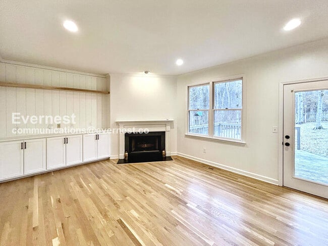 Building Photo - 1420 Calloway Ct