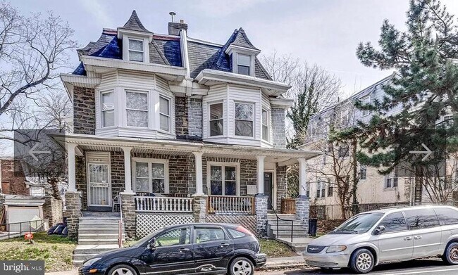 Foto del edificio - 524 E Johnson St