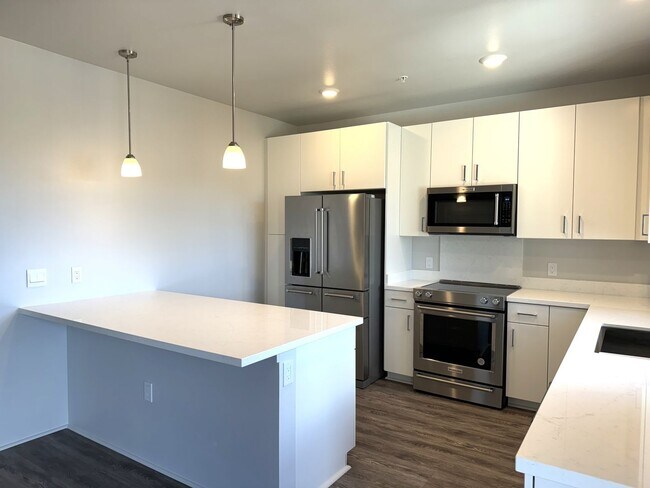 Foto del edificio - Nahele at Ho'opili - Brand New 2 Bedroom 2...
