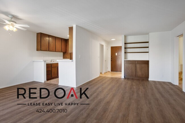 Building Photo - 215 S Madison Ave