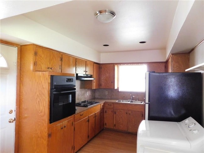 Building Photo - 292 W Van Alstyne Pkwy