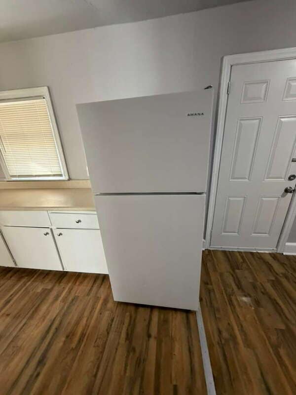 Foto del edificio - 215 Poplar St