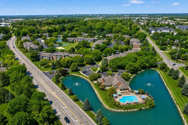 Suburban serenity with lakeside views - Bent Tree Apartments
