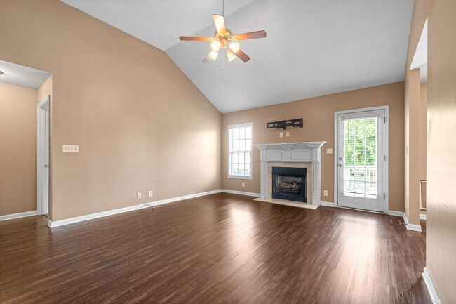 Building Photo - 2693 Arthurs Ct