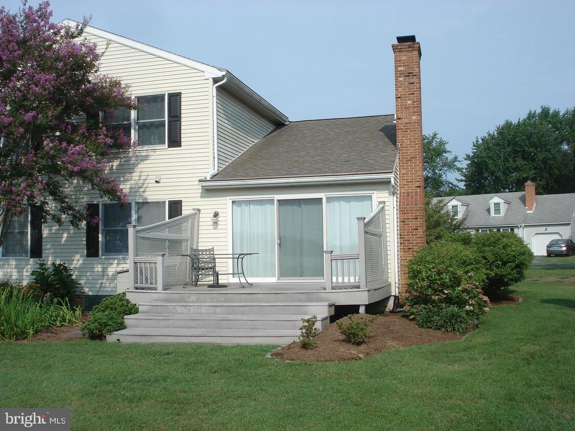308 Cove View Dr, Saint Michaels, MD 21663 House Rental in Saint