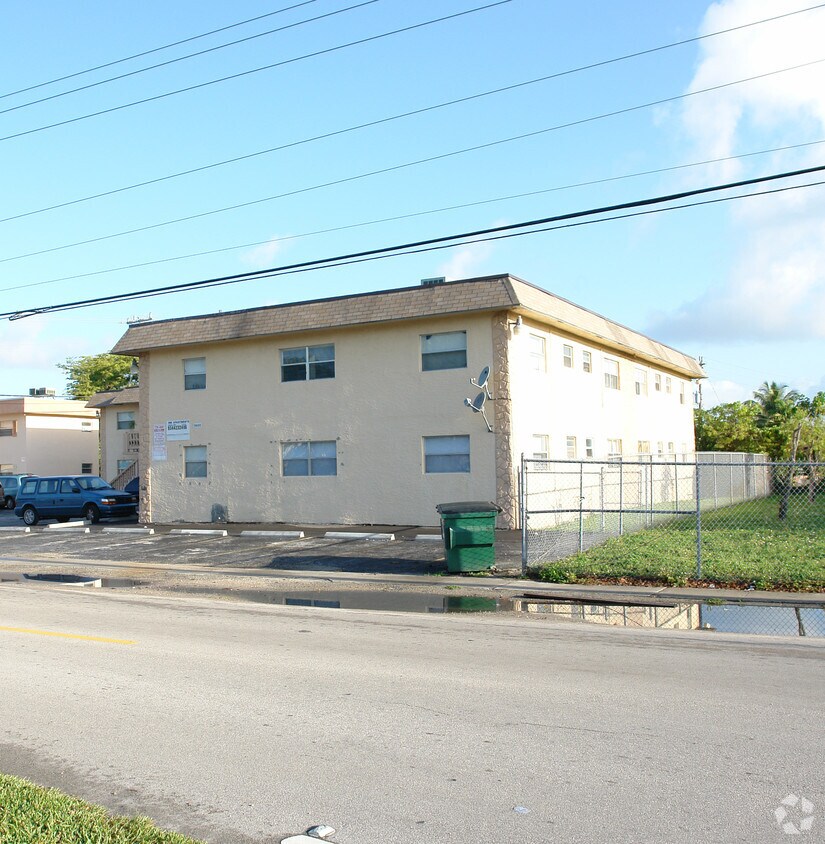 Foto del edificio - 5831 SW 36th Ct
