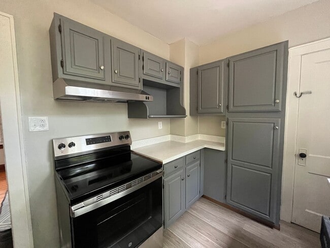 Photo - 4132 Talbert St House