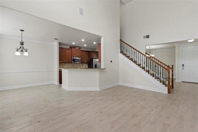Building Photo - 2985 Florence Way