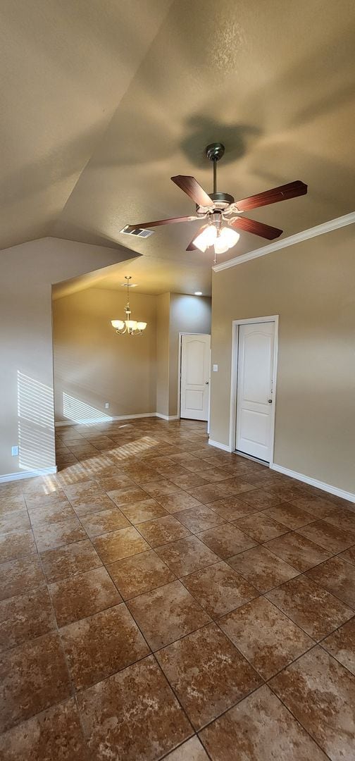 Foto del edificio - Beautiful 3 Bed, 2 Bath Duplex in Clear Creek Area - Viewable Now