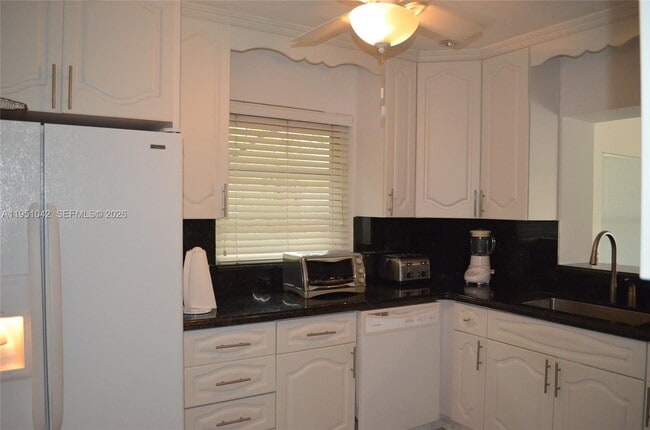 Foto del edificio - 1231 SW 15th St