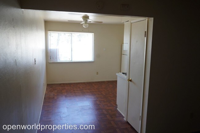 Building Photo - 3112 Lone Tree Way