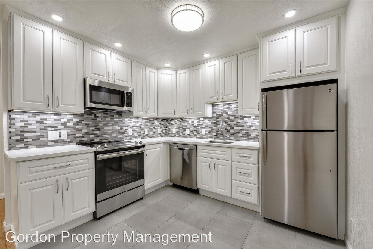 Primary Photo - 1 br, 1 bath Apartment - 3679 20th Street