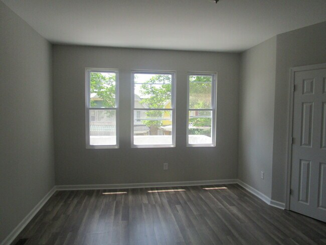 Foto del edificio - 6253 Magnolia St