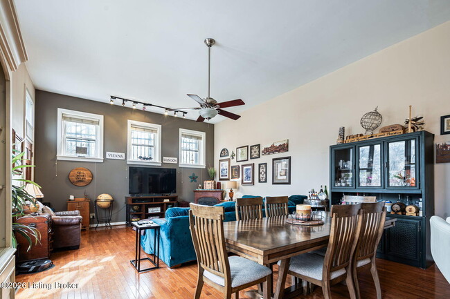 Building Photo - 1110 Baxter Ave