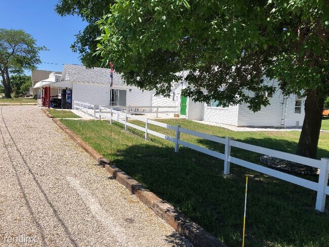 Building Photo - 2 br, 1 bath House - 1433 Highway 18